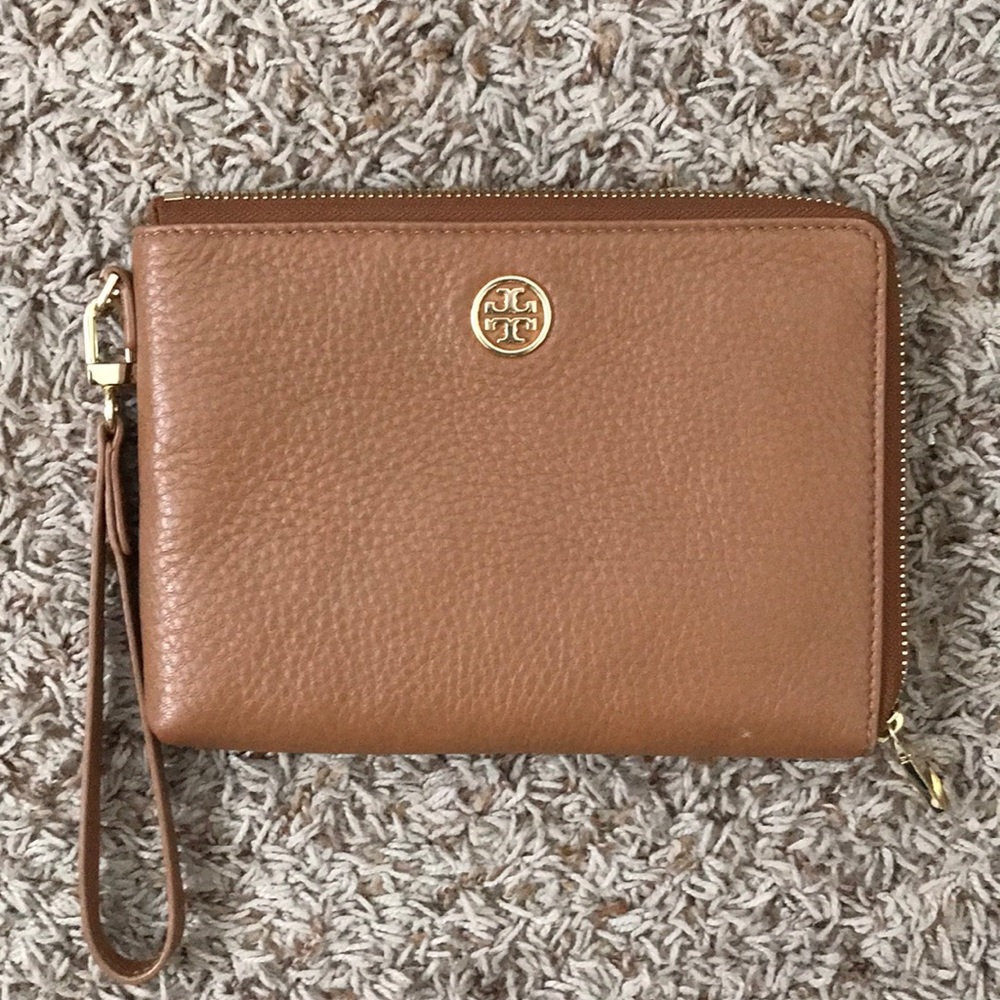 Tory Burch Wristlet